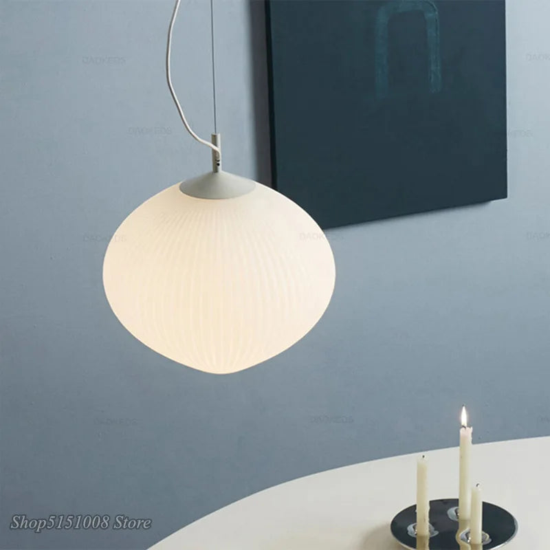 Suspension Nordique moderne minimaliste chambre étude café restaurant modèle chambre escalier lampe en verre japonais muguet