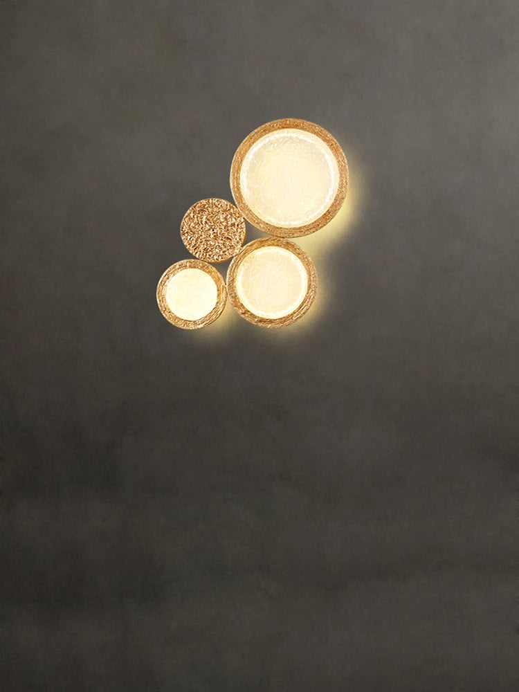 Postmoderne LED-Wandleuchte aus Messing mit magischem Spiegel für den Innenbereich - vue 3 sur 9