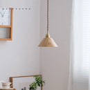 LED-Pendelleuchte aus Holz im modernen nordischen Design Loft