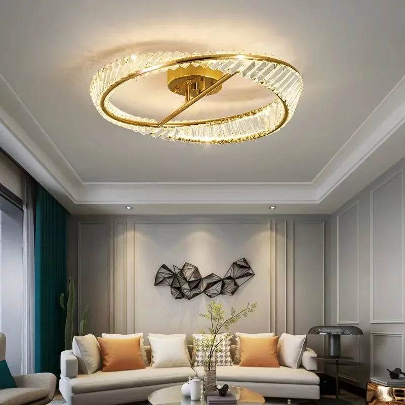 Moderner Kronleuchter in Gold mit LED-Kristallringen - vue 4 sur 9