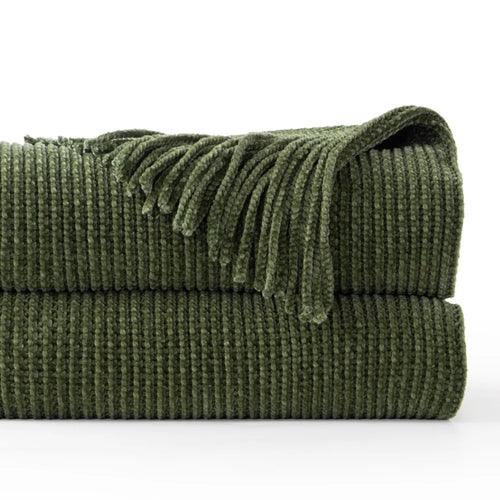 plaid maille chenille a pompons motif carreaux decoratif