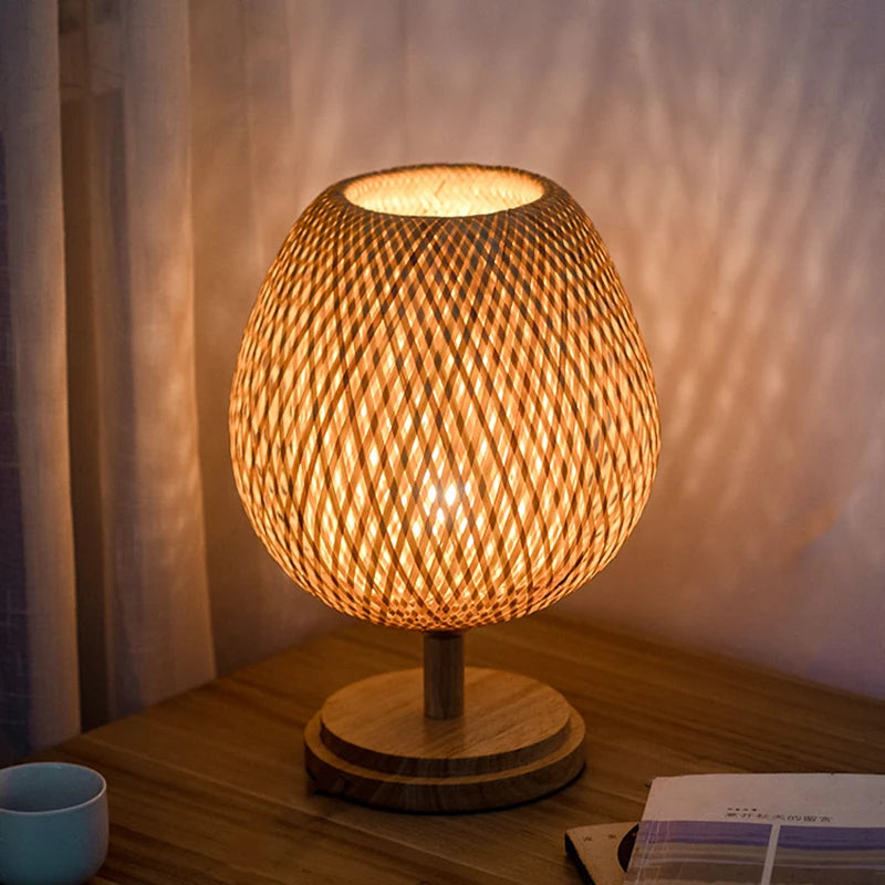 Lampe de Table rétro en rotin et bambou tissée à la main - vue 3 sur 8