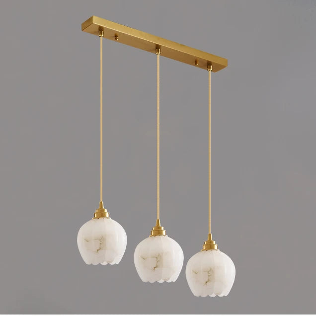 Nordische Pendelleuchte aus Marmor und Kupfer im minimalistischen Design