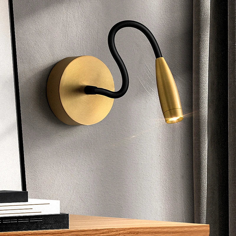 mini lampe de lecture led 300 lumens rotation 360° rétractable - vue 3 sur 7