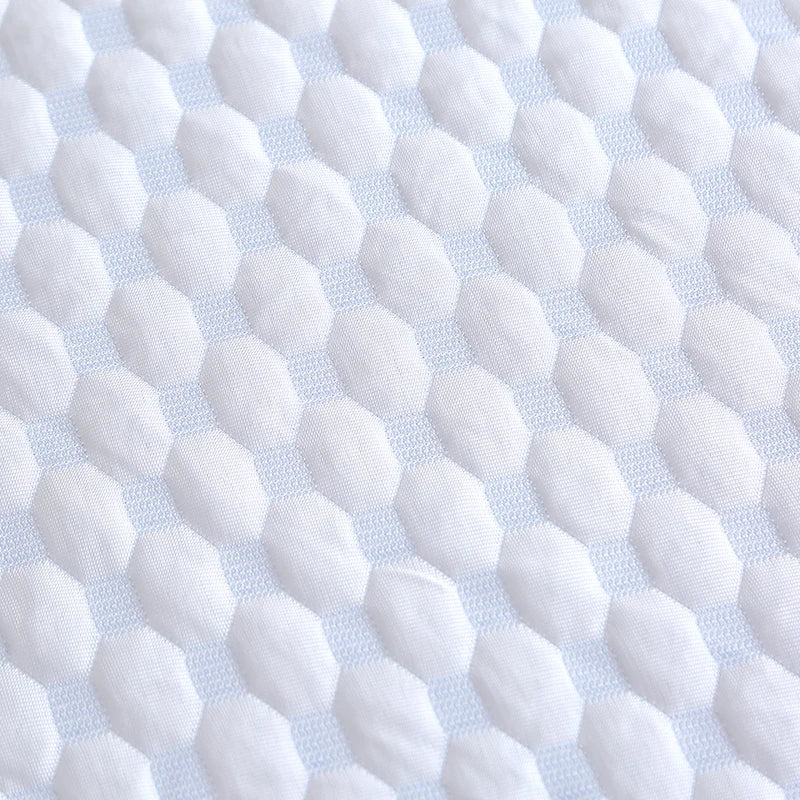 EU Size 35% Bamboo Fiber 65% Polyester , cooling feeling , 30cm Protective Height, Mattress Pad Protector