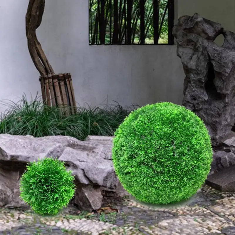 boule dherbe artificielle en aiguilles de pin décorative - vue 3 sur 11