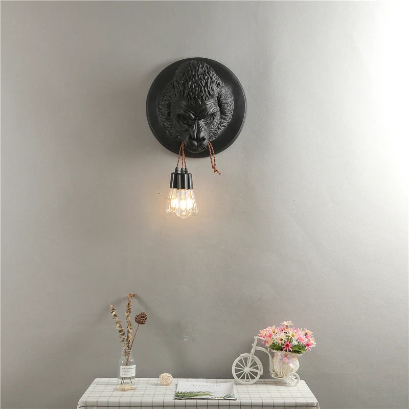 applique murale moderne en résine de gorille art déco led vintage - vue 4 sur 10
