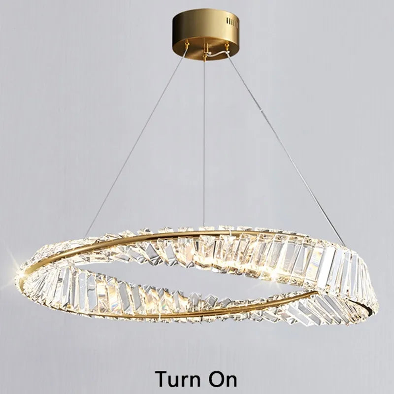 Lustre de luxe en cristal pour un éclairage raffiné