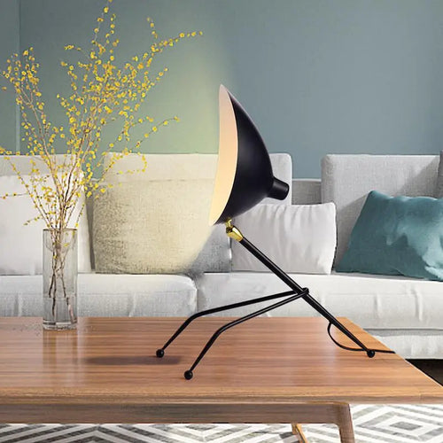 French Designer Tripod Table Lamps Desk Light for Study Reading Beside Bedroom - vue 6 sur 7