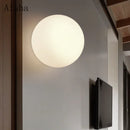 Minimalistische LED-Wandleuchte aus Glas für den Innenbereich