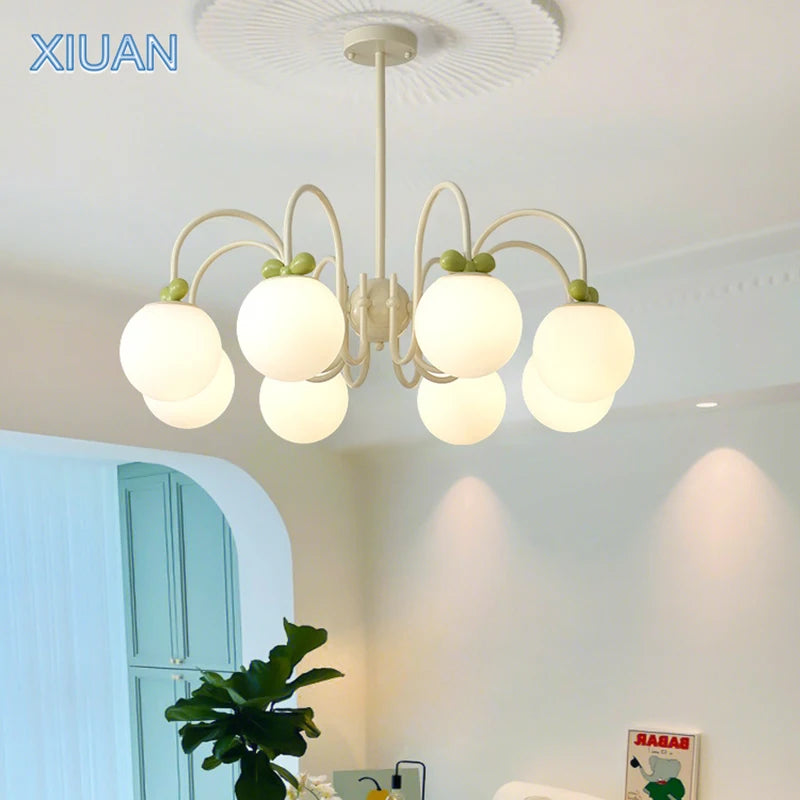 Lustre LED décoratif style français intérieur. - vue 3 sur 11