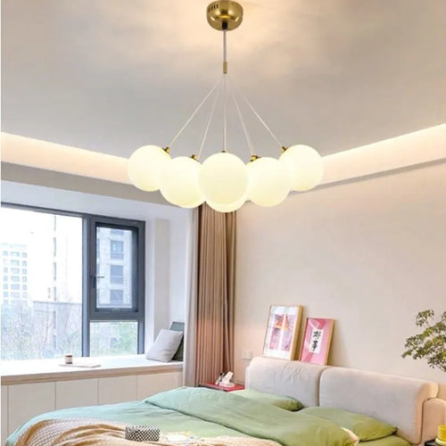 Suspension LED en verre au design nordique moderne