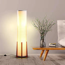 Nordique moderne Zen lampadaires support en bois massif Uminaires salon chambre chevet télécommande lumières sur pied décor à la maison