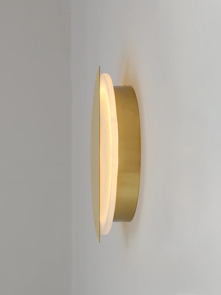 applique murale en cuivre avec lumière led élégante et moderne - vue 4 sur 6