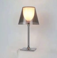 Lampe de Table design italien lampes de Table en acrylique modernes pour salon chambre étude bureau décor lumière Nordc maison lampe de chevet