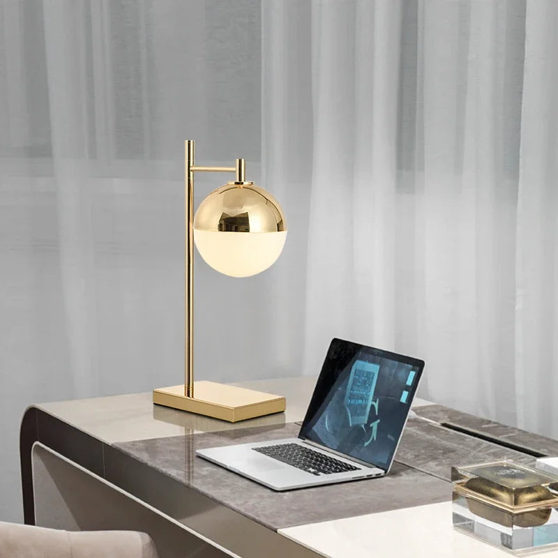 lampe de table moderne en fer doré luminaire décoratif d'intérieur - vue 2 sur 6