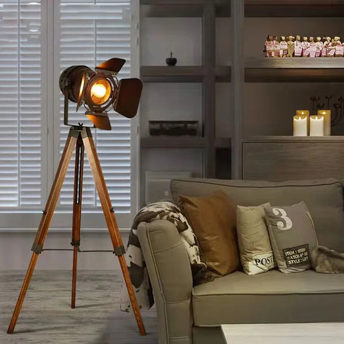 Vintage-Stehleuchte aus Holz für kreative Beleuchtung und Fotostudio - vue 4 sur 8