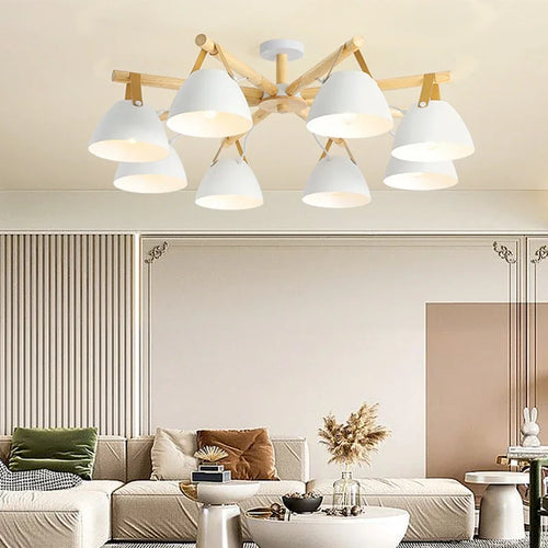LED-Kronleuchter aus nordischem Holz