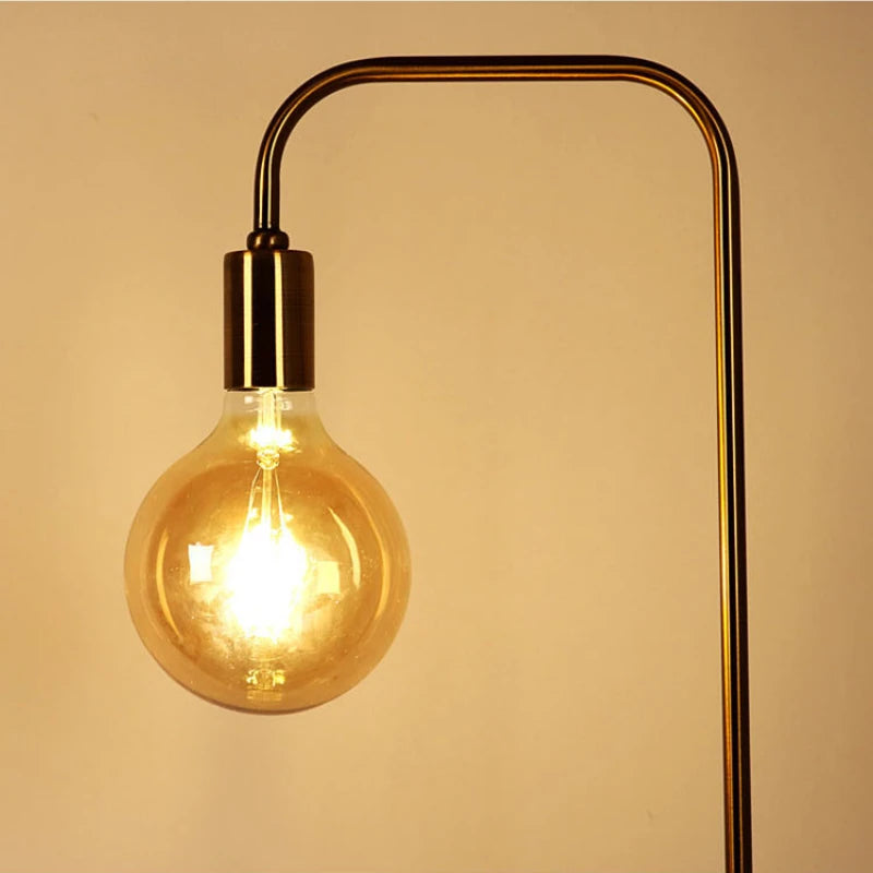 lampadaire rétro en laiton led au design créatif minimaliste - vue 6 sur 7