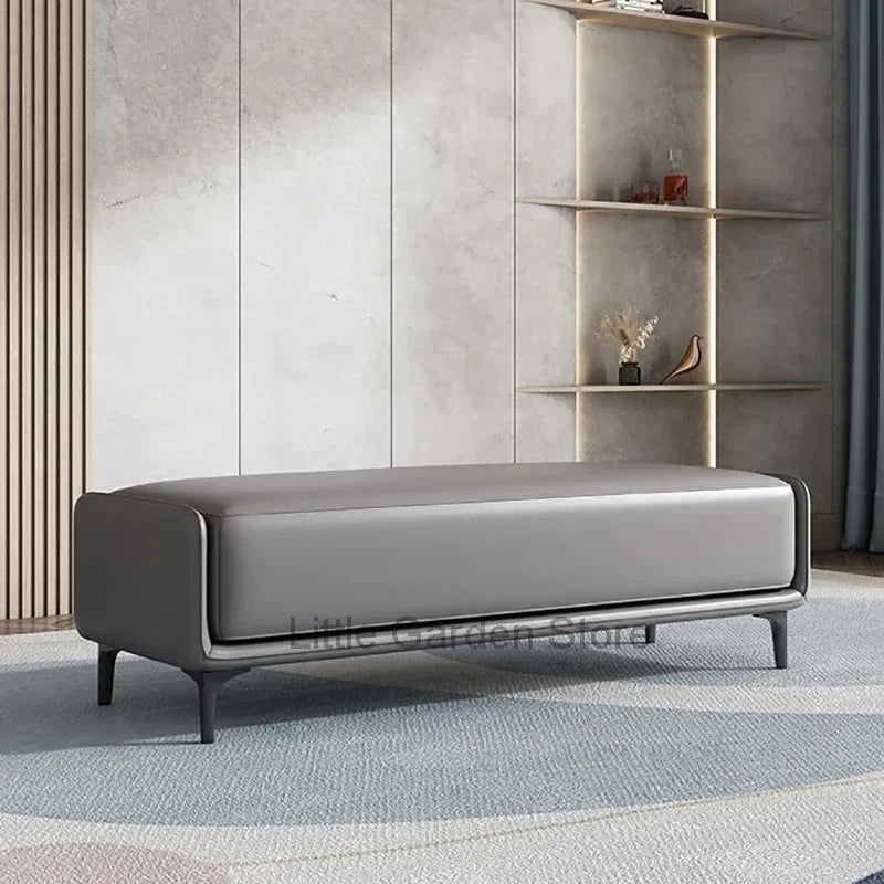 tabourets en cuir italien design pour salon et chambre - vue 4 sur 15