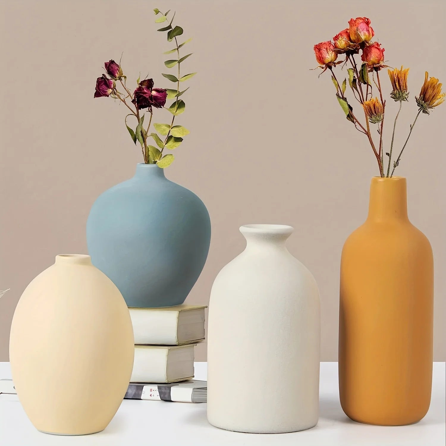 1pc ceramic vase works of art, living room bedroom study cafe and other ornaments, gifts for lovers during festivals.