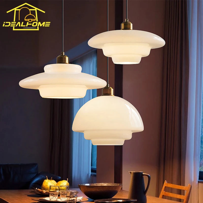 Suspension décoratives modernes en verre lait crème - vue 3 sur 9