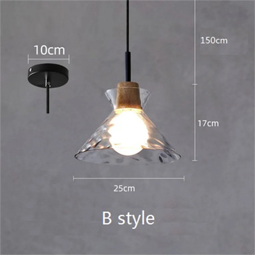 Moderne Pendelleuchte aus Glas für elegante Wohnraumgestaltung