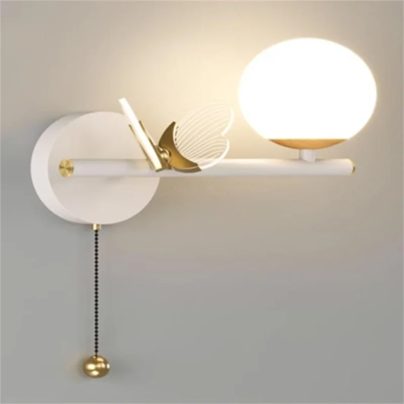 Applique murale LED en verre papillon au design nordique moderne - vue 5 sur 14