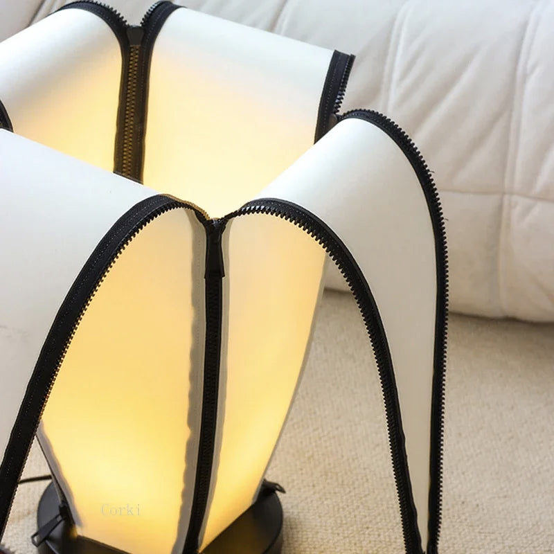 lampe de bureau tulipe style Bauhaus design ambiance élégante - vue 7 sur 7