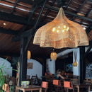lampe suspendue rotin pétales main salon cuisine décor
