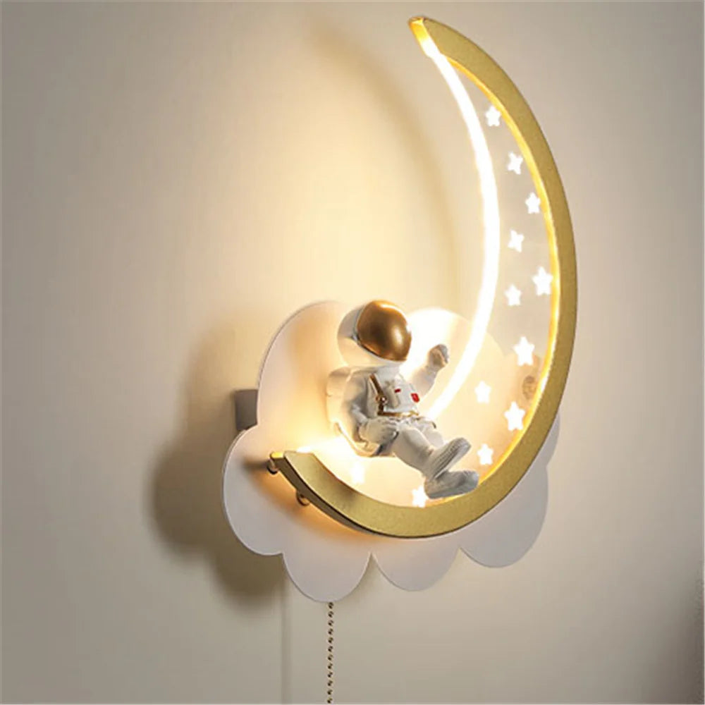 applique murale led astronaute lune nuages pour enfant - vue 5 sur 8
