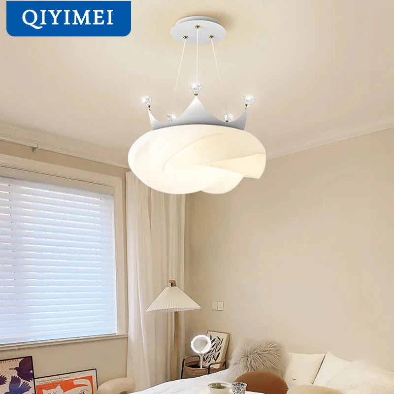 lustre led moderne pour décoration d'intérieur en forme de couronne - vue 3 sur 12