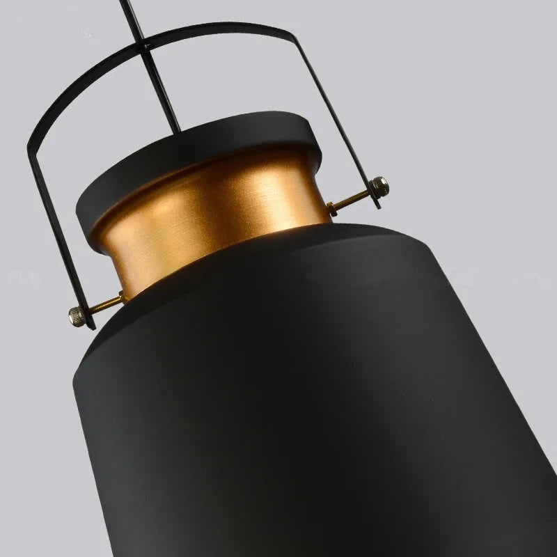 suspension rétro américaine en fer pour café et restaurant - vue 9 sur 8