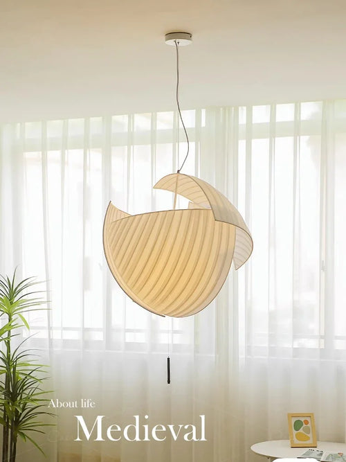Moderner LED-Kronleuchter Wabi Sabi aus Stoff – Dekorative Beleuchtung - vue 3 sur 12