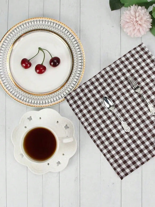 Serviette de table polyester motif carreaux style moderne