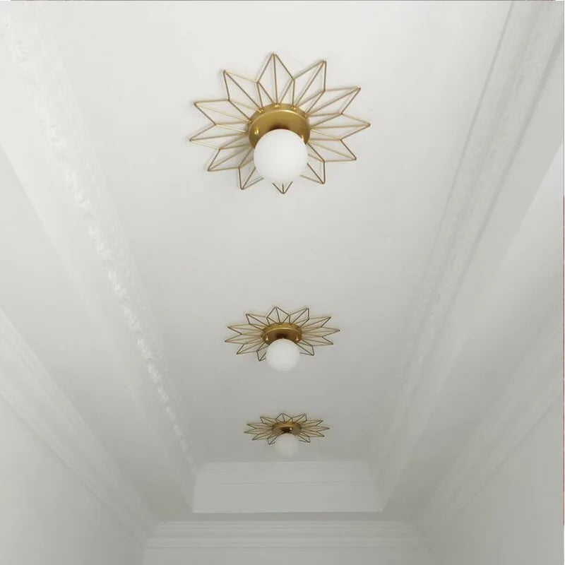Plafonniers dorés de luxe en forme de feuille de Lotus - vue 6 sur 15