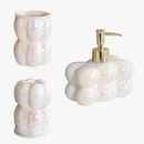 accessoires-de-bain-en-c-ramique-pour-une-salle-l-gante-1.png