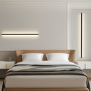 Minimalistische LED-Wandleuchte Kubus aus Aluminium mit Fernbedienung und dimmbar