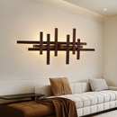 Moderne Wandleuchte aus Holz mit dekorativer LED-Beleuchtung