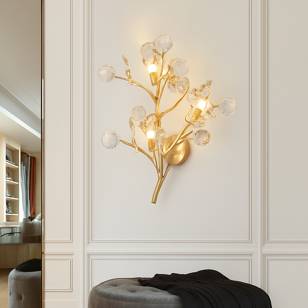 applique murale romantique en cristal transparent avec branches de fleurs - vue 3 sur 7