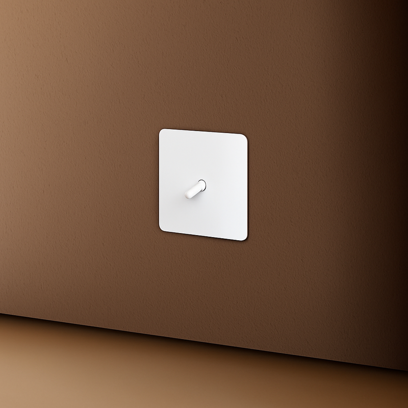 Cache prise plate en acier blanc mat bords arrondis