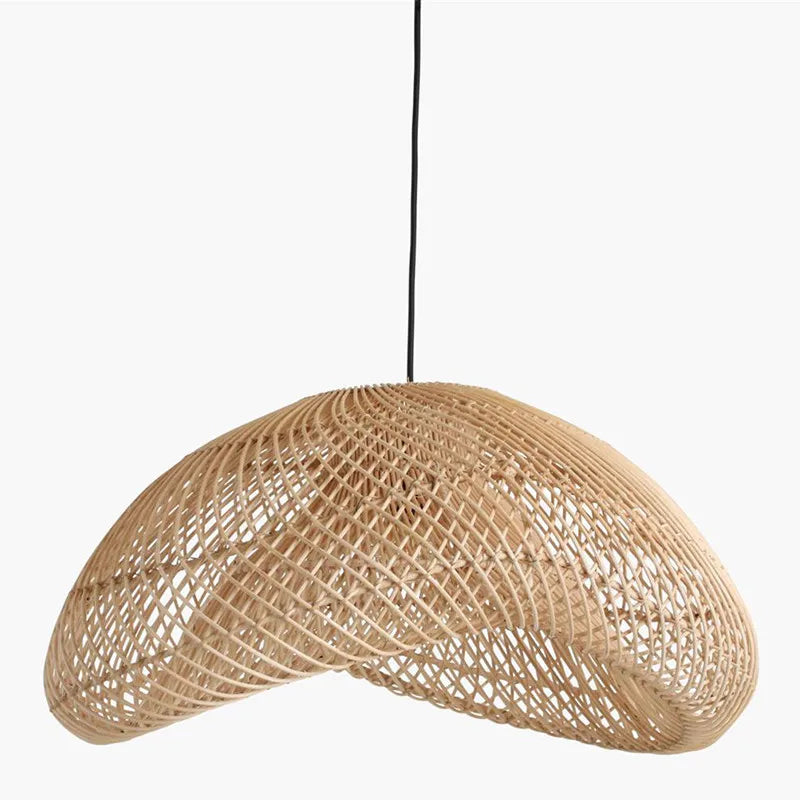 Lustre en rotin de style Wabi sabi fait à la main
