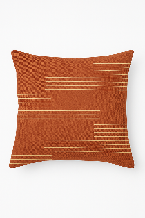 housse de coussin carrée motif géométrique marron élégant
