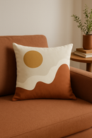 housse de coussin carrée motif géométrique marron élégant et moderne