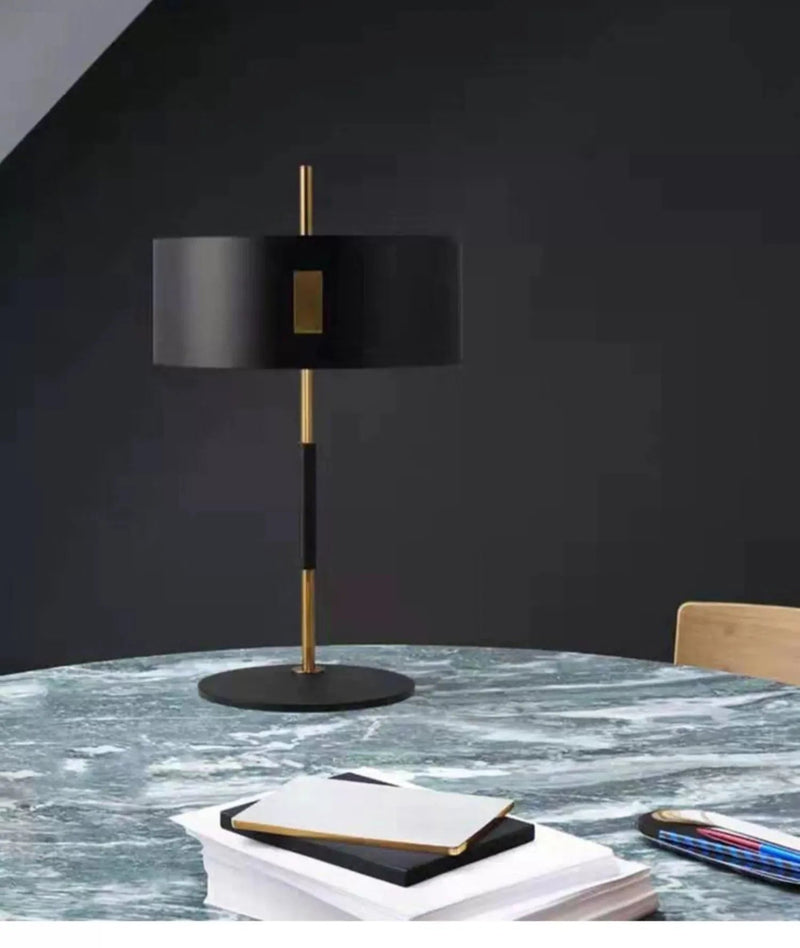 lampadaire-led-cr-atif-moderne-5.png