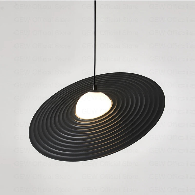 lampes-suspendues-ovni-nordique-moderne-en-fer-et-plastique-pour-d-coration-5.png