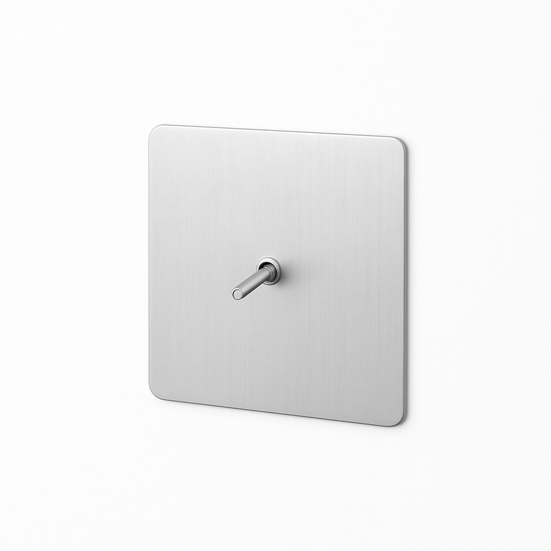 Prise électrique et double USB (Europe) en acier gris clair brossé bords arrondis