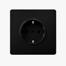 prise-lectrique-europe-en-acier-noir-mat-bords-arrondis-0.png
