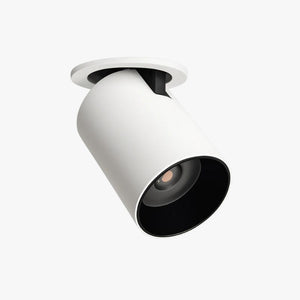 Schwenkbarer LED-Spot im nordischen Design