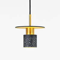 suspension en terrazzo design moderne pour espaces intérieurs élégants